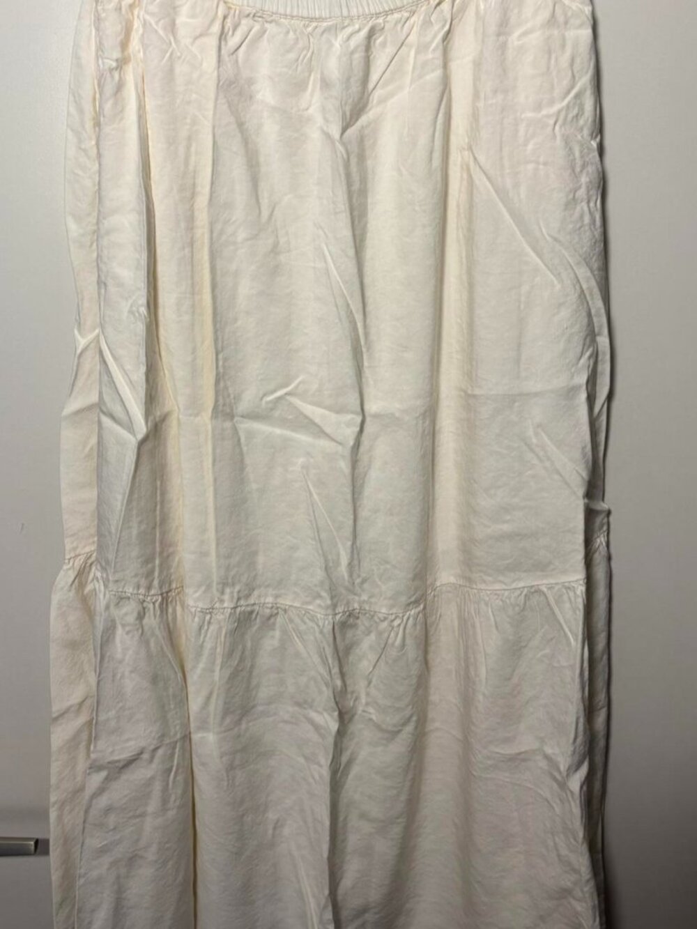 & Other Stories White and Cream Maxi Skirt Size 10